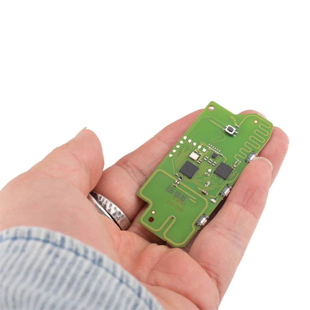 Xhorse XSBMU1EN Remote Key — BMW — image 5